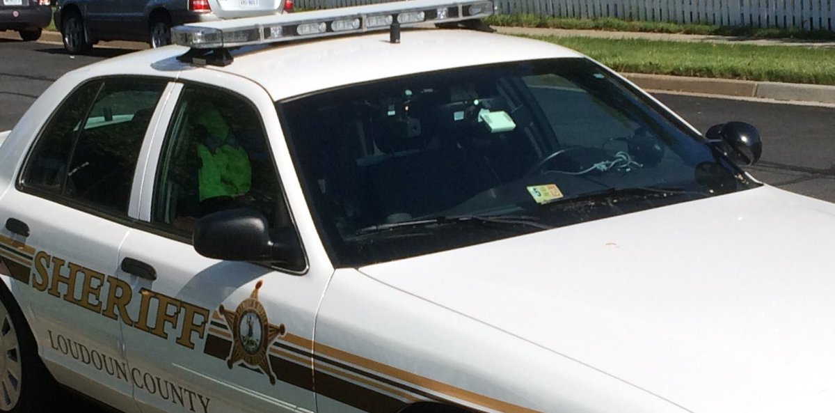 LivinginLoCo's tweet photo. Secure Your Vehicles! #larceny https://t.co/xfiLAhRjlN https://t.co/OyIATrlfVb