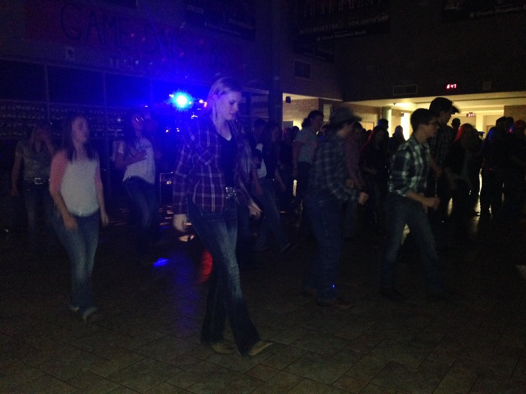 mo_ffa_area12's tweet photo. Members enjoyed pizza, dancing, &amp; mingling with other @mo_ffa_area12 People  at Barnwarming! https://t.co/JK8X7qKnUq