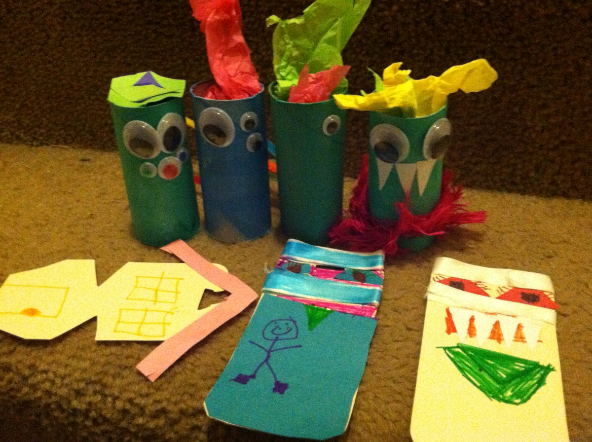 Dunloe Family Night! Thanks PTO, students, volunteers and Clifford!