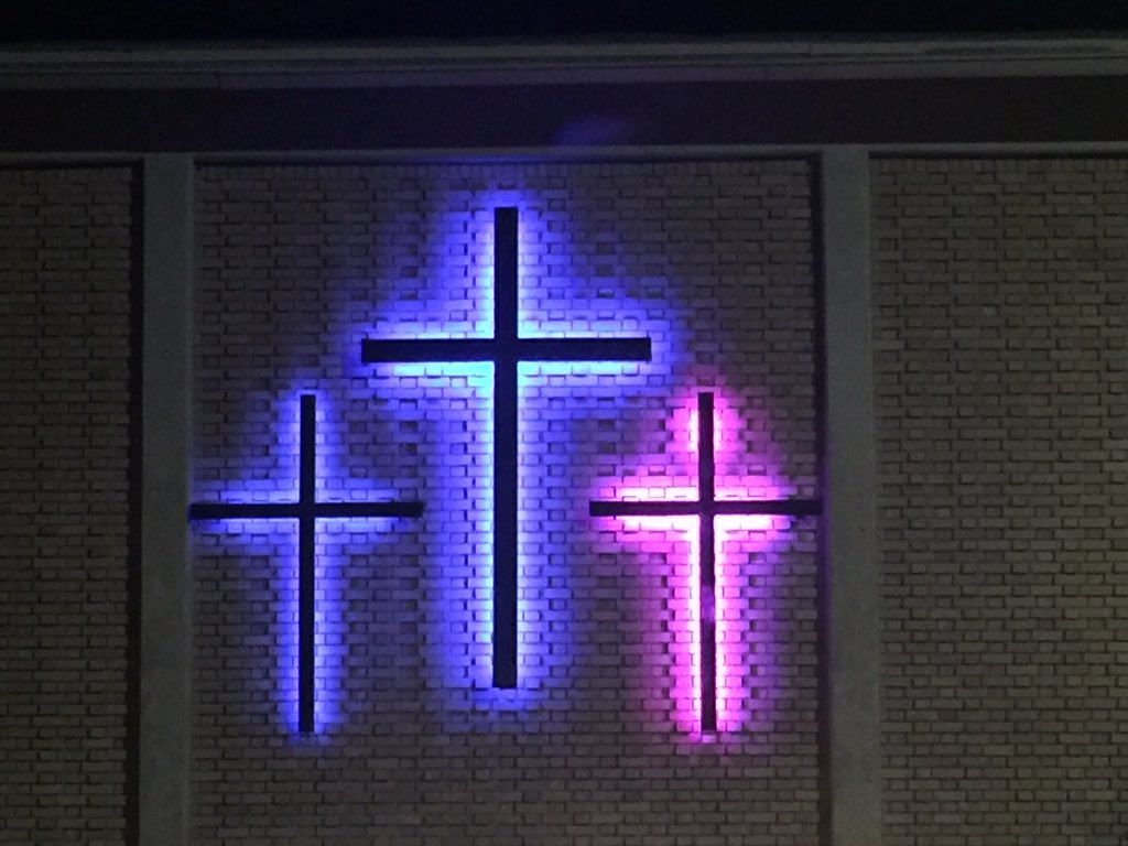 LSCCStudent's tweet image. Just left getting ready for the gathering tomorrow!!! Confused by the random color change... #thewellafterdark