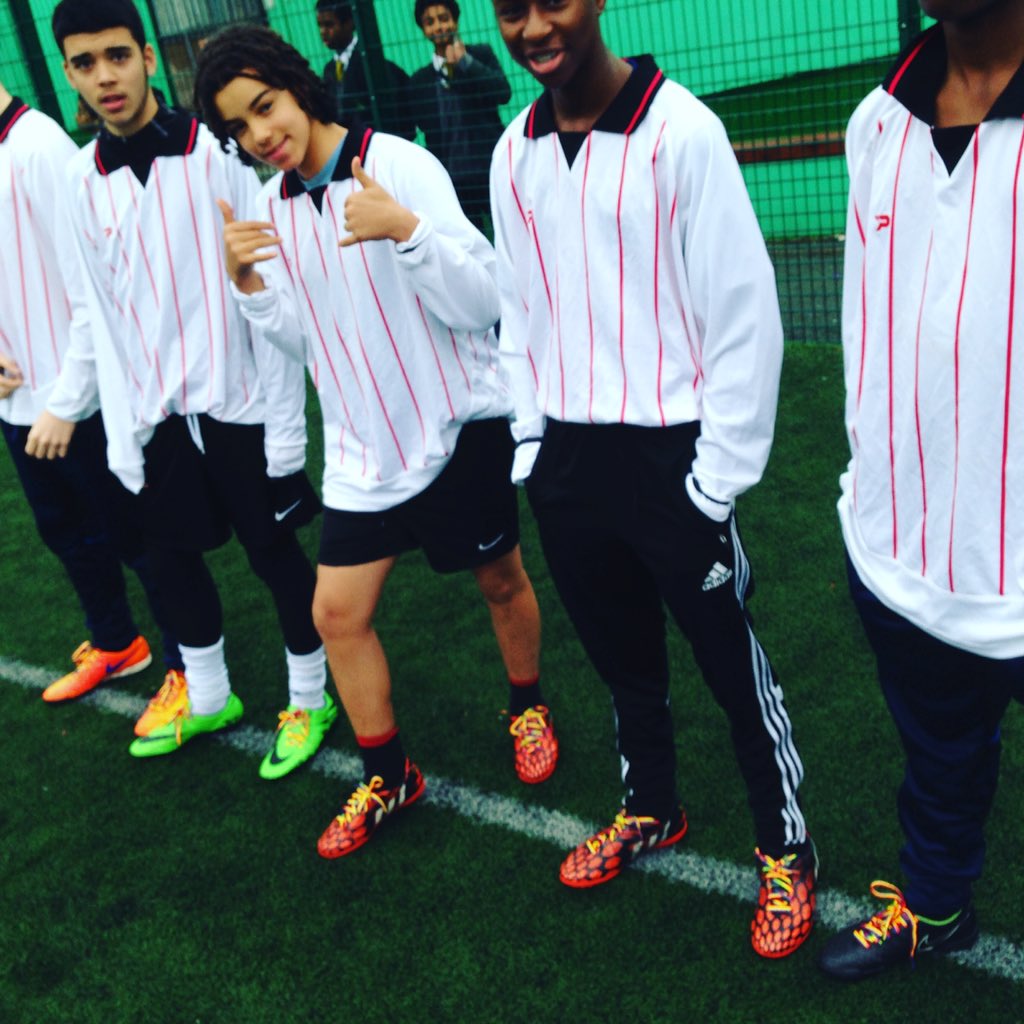 EqualFootball's tweet photo. Well done to the students at @FBeyondBorders for playing an anti homophobia game in great spirit. 8-0 win for FBB. https://t.co/5UfhduackX