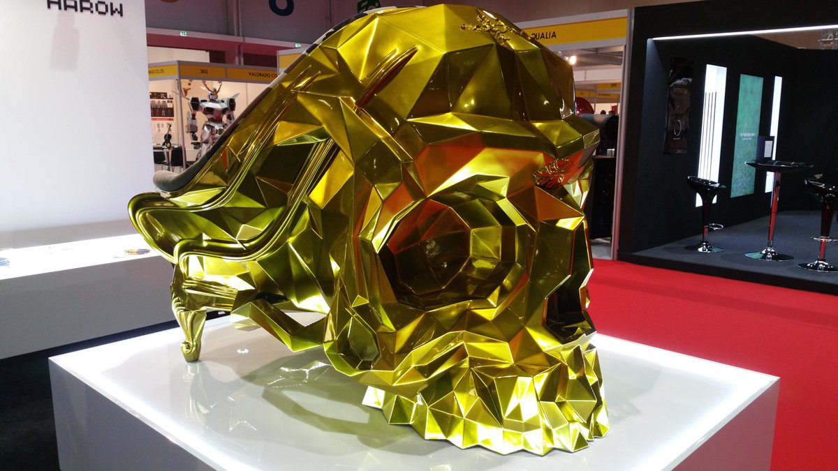 FarrukhNaeem's tweet photo. The limited edition gold-dust covered Skull Armchair by Harow France
@BigBoysToys_UAE #BBT2015 #bigboystoys https://t.co/Z53yTqpT5H