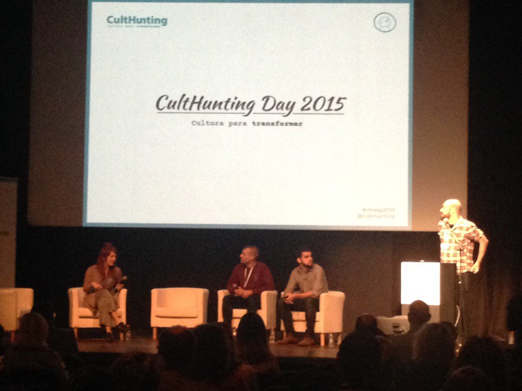 _crissalvador's tweet photo. Presentem projectes artístics per a l'empresa: @murslliures @kulbikdance i @davidvictori #chday2015 @culthunting https://t.co/0u6s9xS0SY