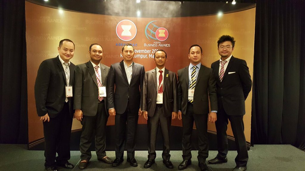 Jajaran pengurus BPPHIPMI di ASEAN Business &amp; Investment Summit 2015. Kuala Lumpur, Malaysia.