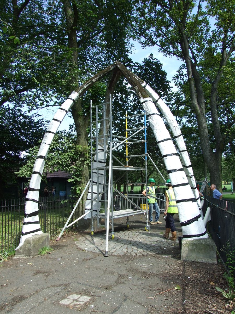 EdinburghWH's tweet photo. In 2014-15 we worked with @Edinburgh_CC and @NBSCLTD to restore the Jawbone Arch https://t.co/SEJv9kj3pb https://t.co/NhOtRP0yK5