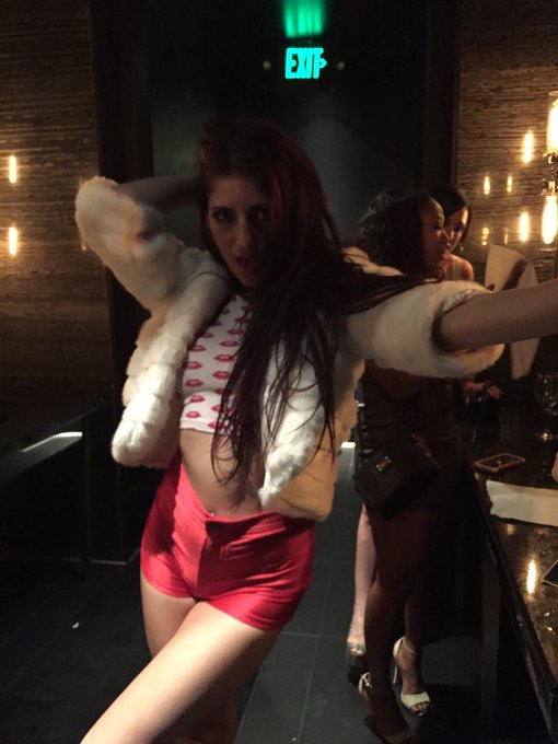 Had to let this hottie @NikkiKnightly wear my jacket for a bathroom #photoshoot #avn #nominationparty<a class="tags" href="/tag/nikkiknightly">@nikkiknightly</a><a href="/tag/photoshoot"class="tags"><span>#photoshoot</span></a><a href="/tag/avn"class="tags"><span>#avn</span></a><a href="/tag/nominationparty"class="tags"><span>#nominationparty</span></a>