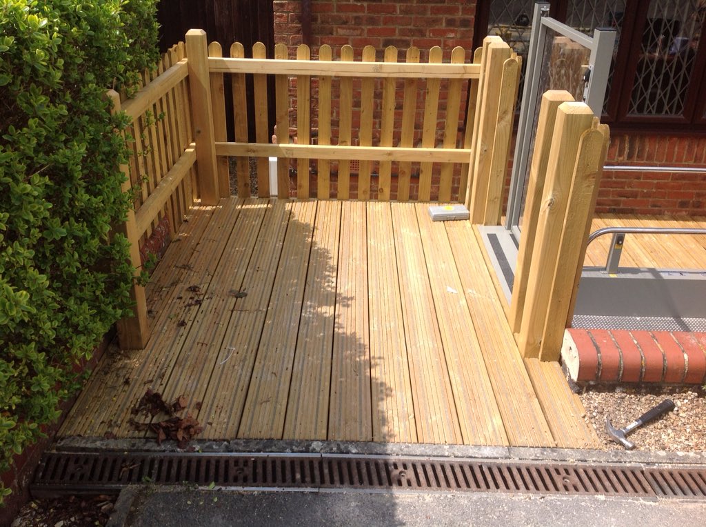 theliftexperts's tweet photo. Freechoice Anti Slip Decking for Ramps, Stairs and Public Areas
Large Stock. Supply only or Supply and Fit https://t.co/WhMWdfbmQl