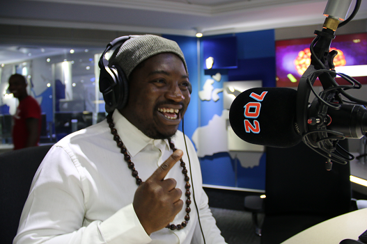 ThinaMovie's tweet photo. NOW LIVE! | #ThinaSobabili @ernestnkosi in studio talking #Oscars2016 &amp; #GoldenGlobes2016 @Radio702 @702JohnRobbie! https://t.co/g5AcGRcnr4