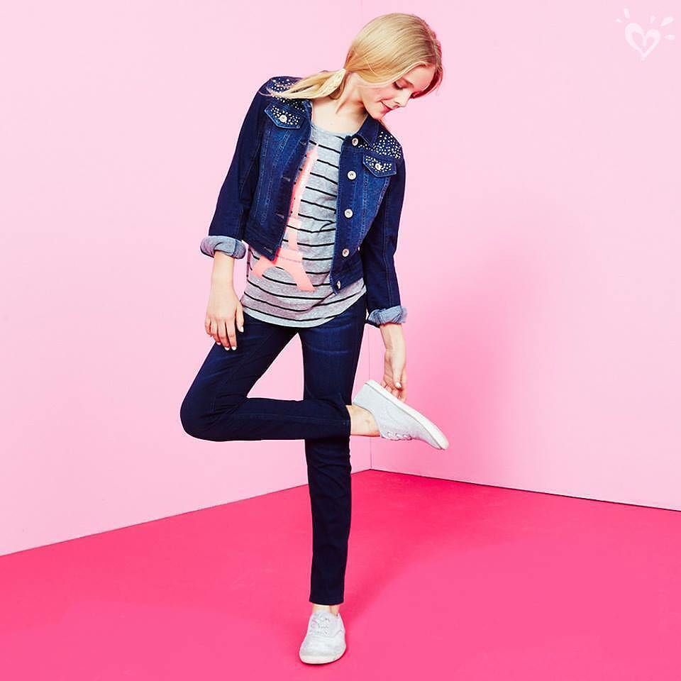 shopjusticeph's tweet photo. Find your perfect pair! Justice footwear now at 70% off! https://t.co/Fe9issRER6 https://t.co/uagTZ9I6BN