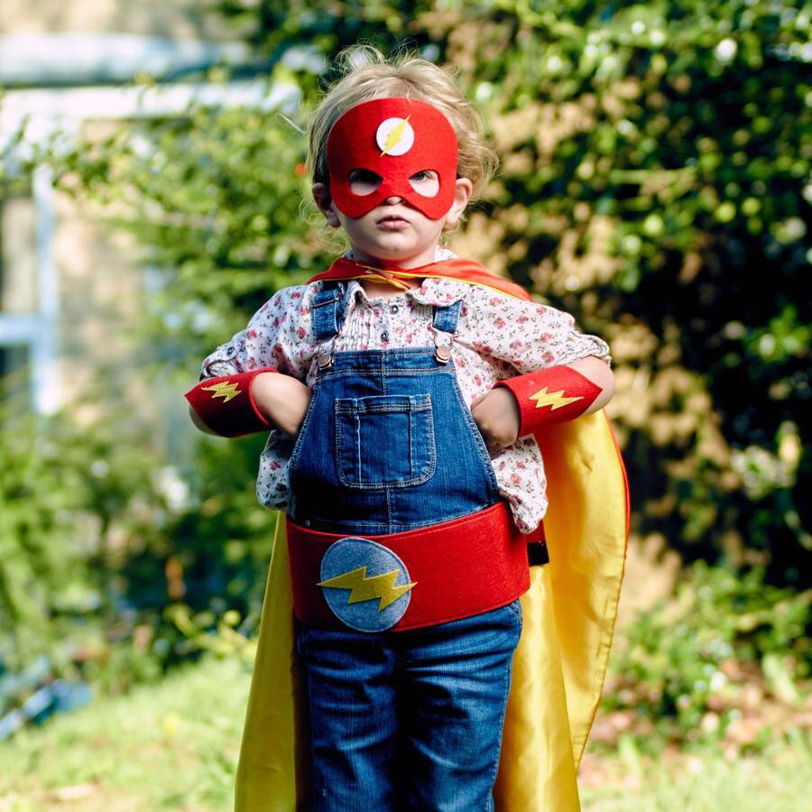 LouBrownDesigns's tweet image. It's #Christmas #Giveaway time! Head to facebook.com/loubrowndesigns to win one of our Personalised Superhero Kits!