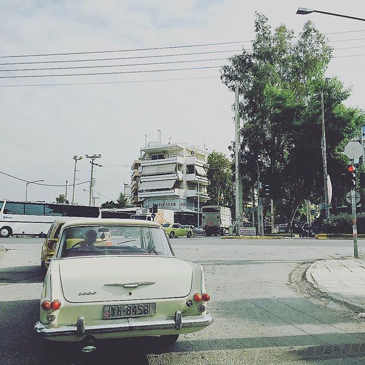 AthensInsta's tweet photo. #Thisisathens full of unexpected surprises #tb #MminA #taxibeat by miss_cinnamon https://t.co/zG0BuyyqrF https://t.co/vaFMZrKVkH