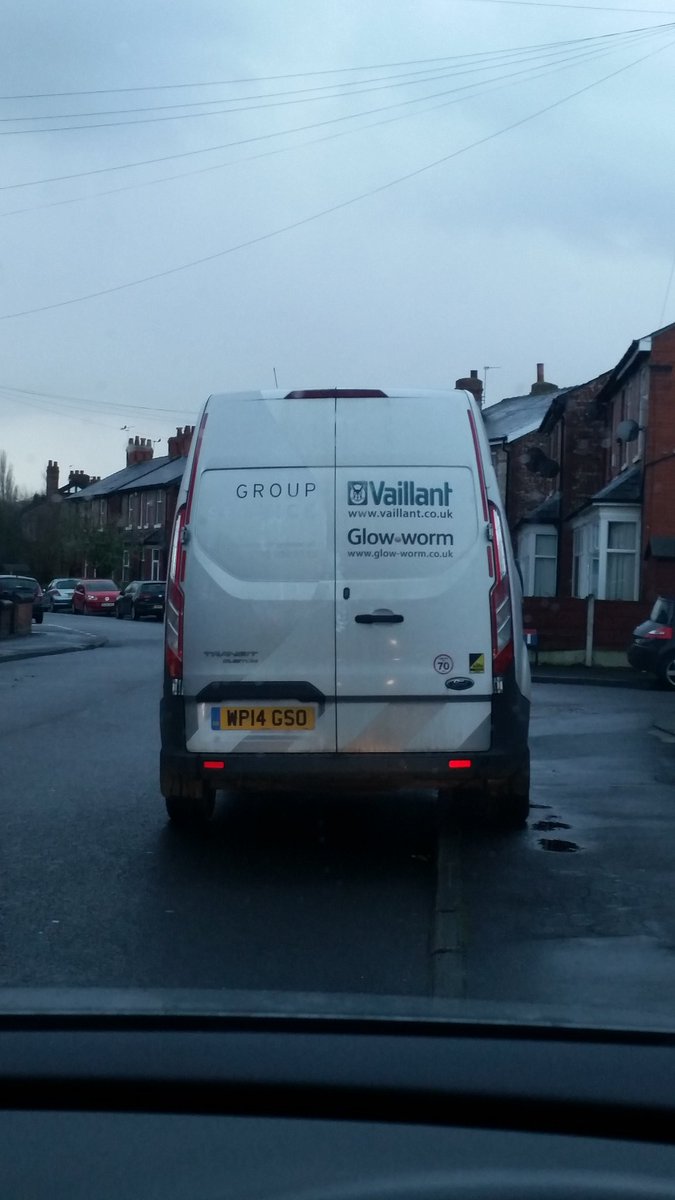 Danny_Glowworm's tweet photo. Always good to see Group Service on the job nice and early https://t.co/nOmMIB7ROl