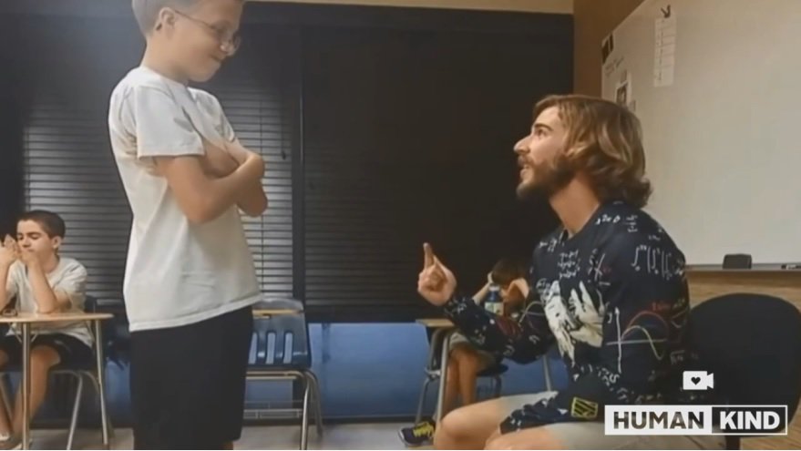 KHOU's tweet photo. ICYMI: Teacher starts each day with compliments for every kid: https://t.co/sHKakib02c https://t.co/WMyBPEegs1