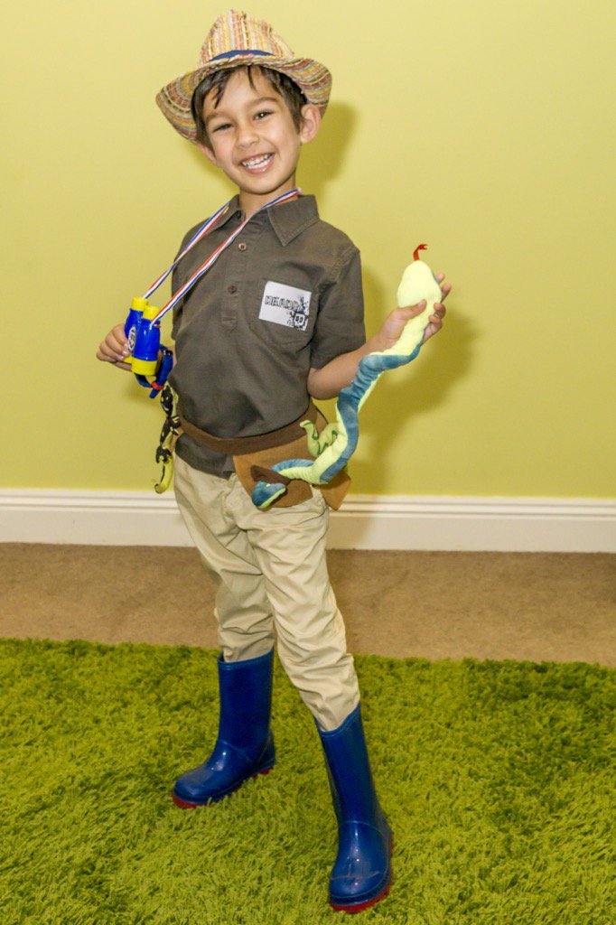deeplease's tweet photo. .@SteveBackshall 'For Role Models Day I want to be Steve so I can travel the world and find deadly animals!' https://t.co/sGQ2nA4i5F