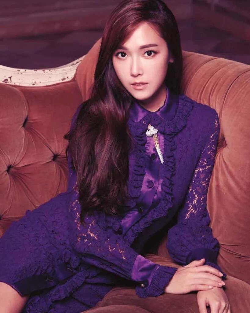 fyi_ru's tweet image. My favorite idol and my favorite colors.. omaygah😍👑👑👑 #QueenJessica
