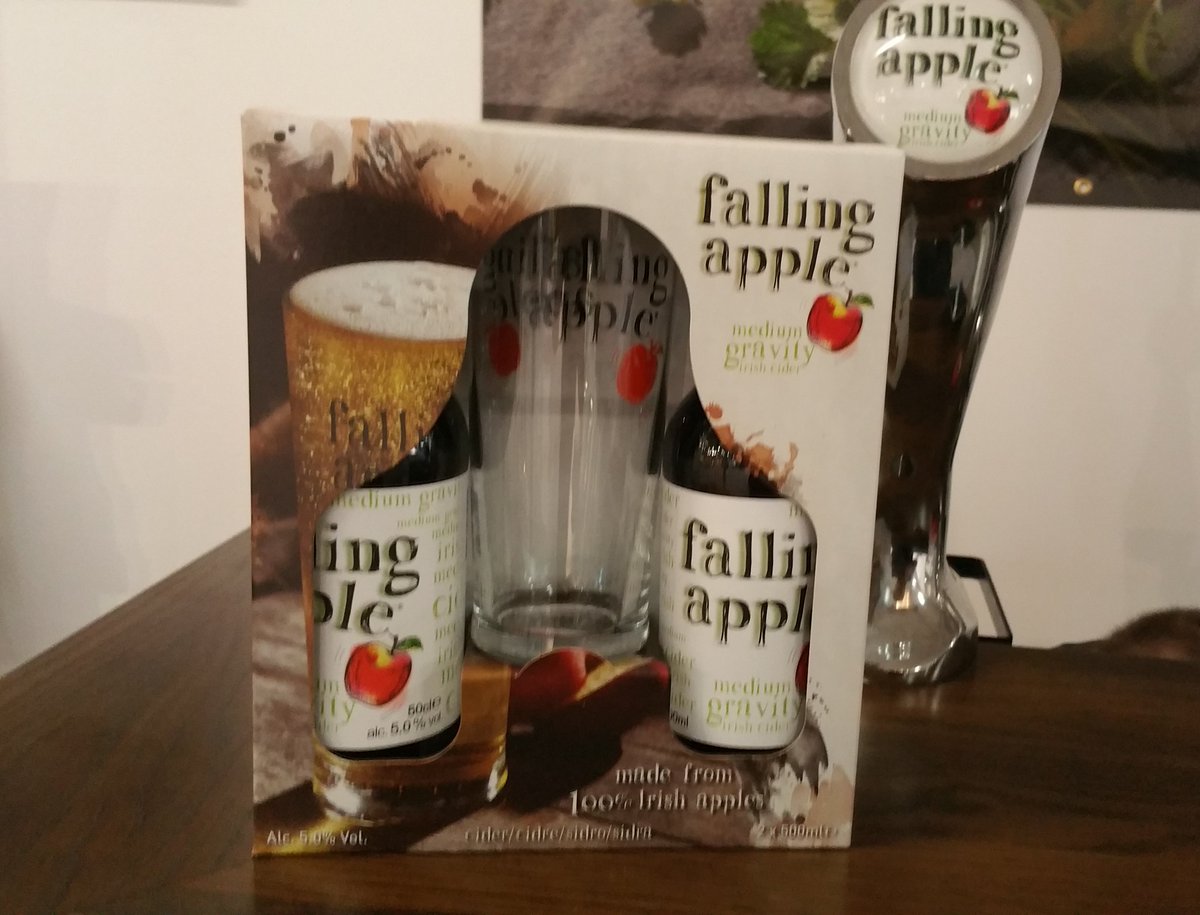 Falling_Apple's tweet photo. All set for day 2 of #Bite2015 in @TheRDS, find us in the #IrishCraftBeer Village for a delicious #IrishCraftCider! https://t.co/lTdNEGTnl4