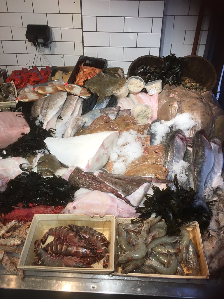 rexgoldsmith's tweet photo. Friday's offering 
#deliciousfishes https://t.co/k0ilQUFodO