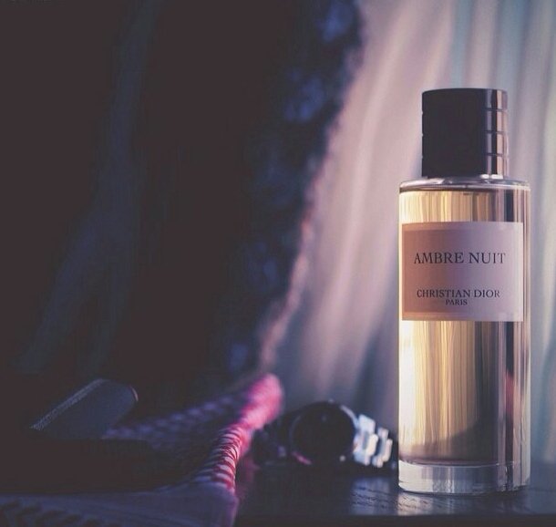 amymur_92's tweet photo. كل شئ يتجمد فالشتاء ❄
إلا العطر والذكريات وبعض الأمنيات 💙...
#Cdior https://t.co/IpCgZpv09t