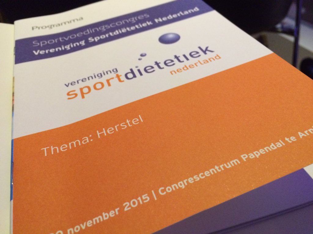 Vitaevoeding's tweet photo. @Vitaevoeding: Aanwezig op het sportvoedingscongres @Papendal @SportdietistNL https://t.co/J8GrFTdLac