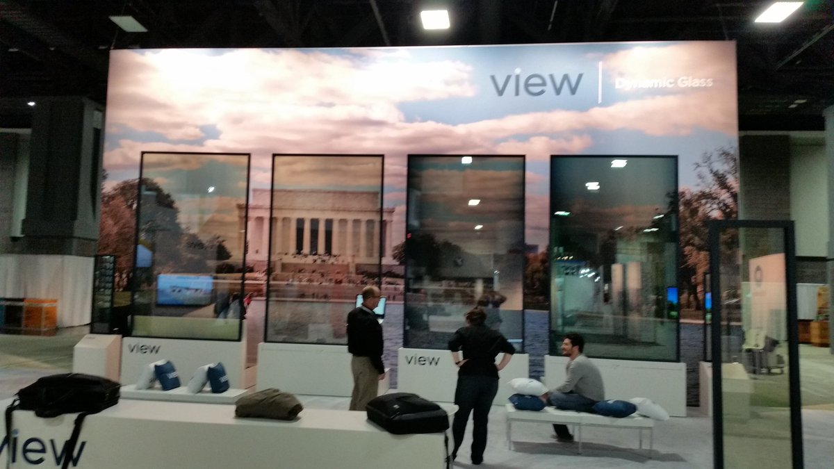 CleanGreenDC's tweet photo. #Greenbuild #viewglass #window #cleaning with #cleangreendc https://t.co/Y9Zl41rWsr