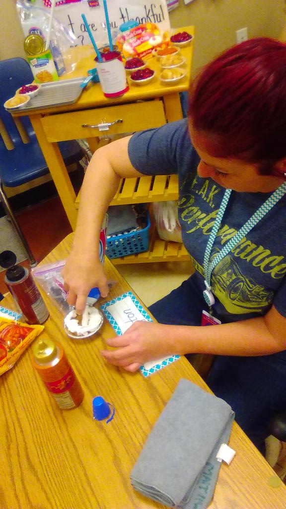 TAGonzales01's tweet photo. What are you Thankful for...
Life Skills @ LSRO

@LSPride https://t.co/bl8L55ibsF