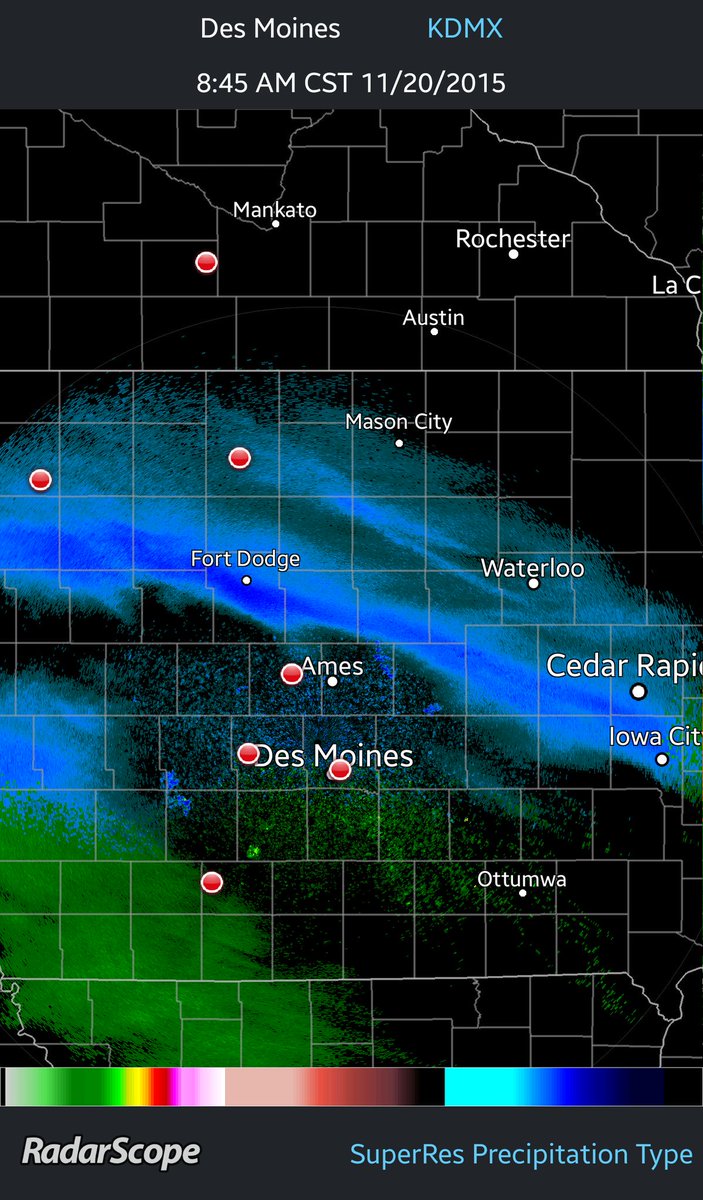 Here it comes. Not ready. KDMX - SuperRes Precipitation Type,  8:49 AM