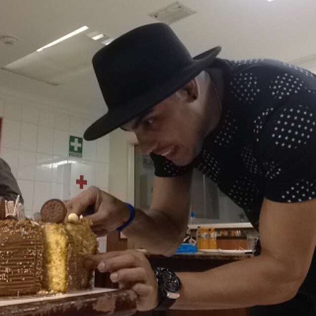 FCRonaldBAnzo's tweet photo. Ayer tuvimos el agrado de compartir con nuestro @RonaldBorjas en su #cumpleaños ! Te queremos negrito 😍💜 https://t.co/VkeqgSjYik