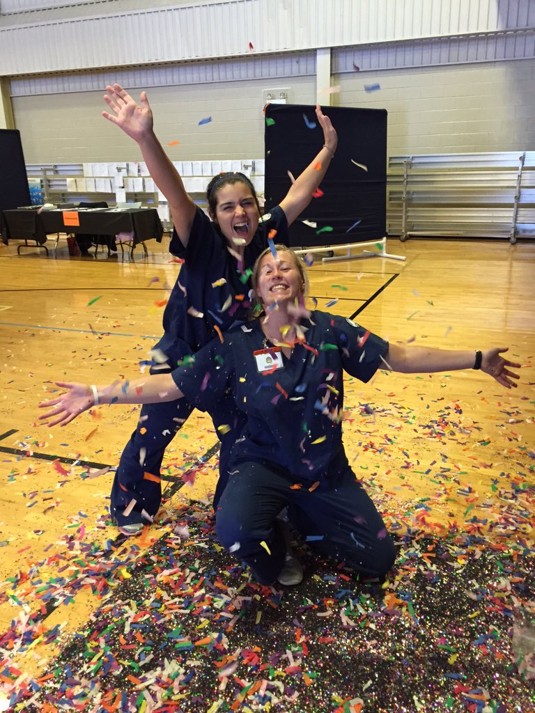 moemoe39fo's tweet photo. Happy late birthday Leah. Hope it was as magical as glitter and confetti. https://t.co/Yy2oRqKLn8
