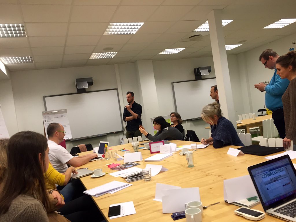 At <a href="/flandersdc/">Flanders DC</a> with Belgian Coworking managers to talk about  <a href="/CoworkingBel/">Coworking Belgium</a> and how to boost #Coworking in #Belgium