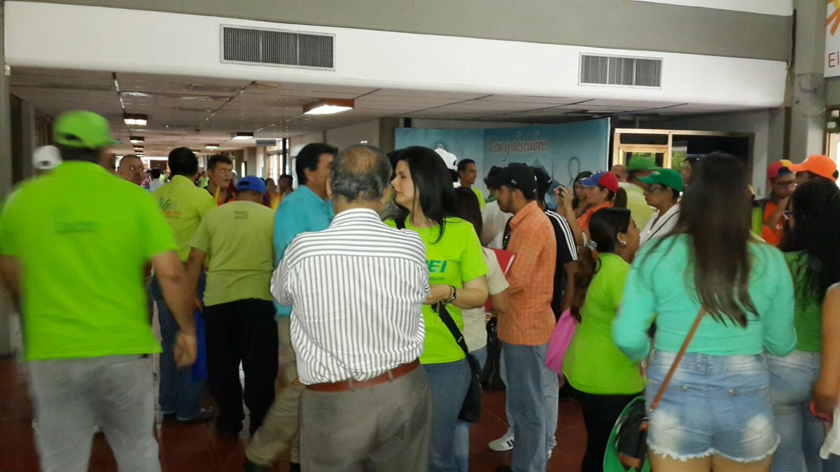 copei_trujillo's tweet photo. #19N recibimos @efernandezVE en su visita #Trujillo para respaldar @Manuelaguilarpa Candidato C1 #Unidad para Ganar! https://t.co/ukidxbmLXY