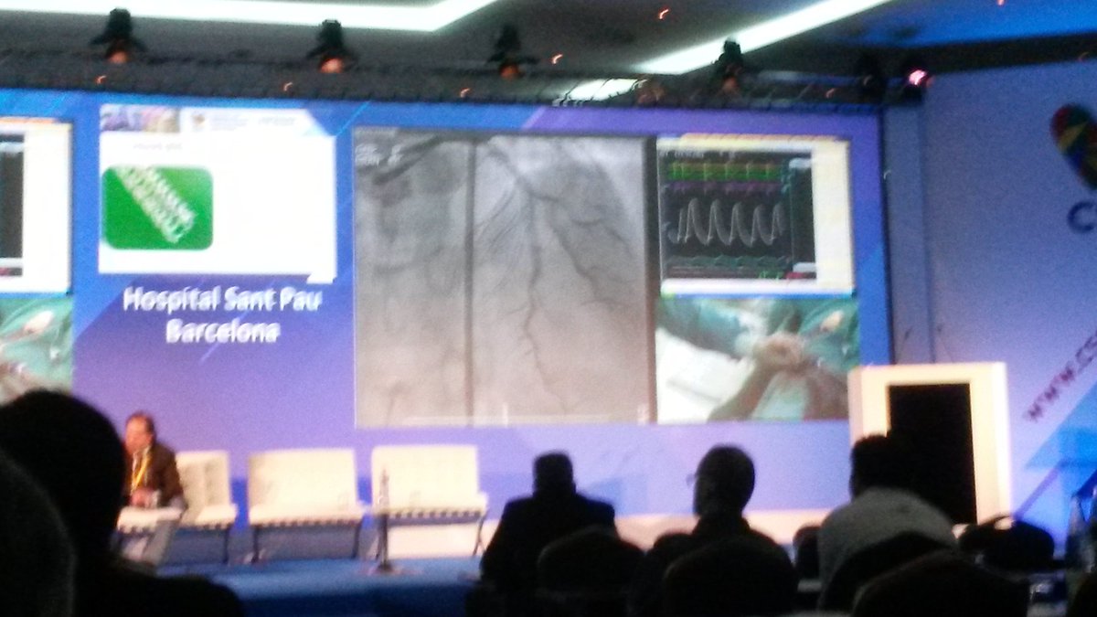 srdeleiras's tweet image. Dr @MPAOSS demostrando cómo se trata una lesión bifurcada con #BVS #CSC15