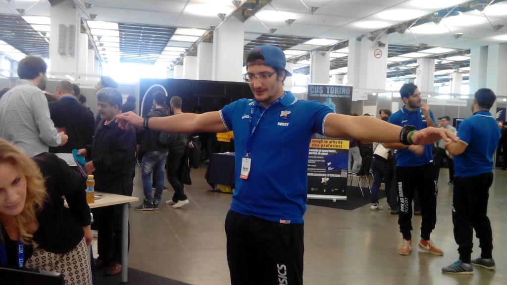 piero_fioretti's tweet image. Circle Garage con wearHiris sono al #WTTorino!! Vieni a provare il #WearableComputer!! #We…