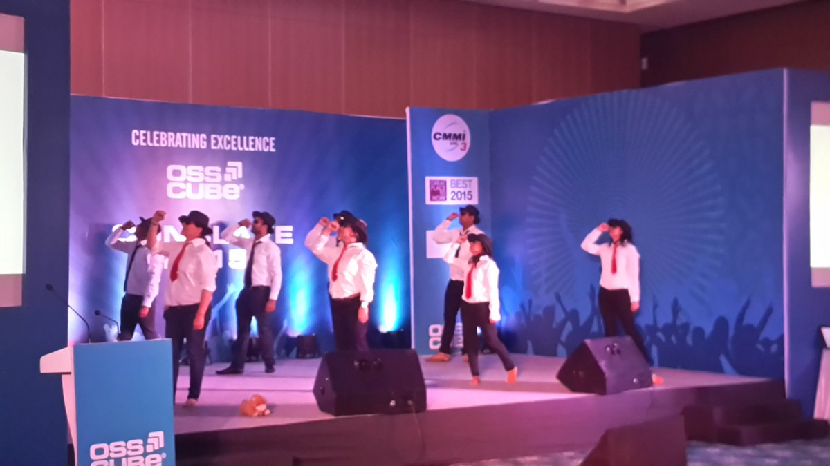 SachinKhurana05's tweet photo. Some cool performances, still dance, talented Cubians with loads of fun and excitement at #Conclave15 @OSSCube https://t.co/IuxsGDLY1d