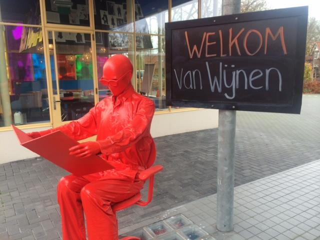freshforward_nl's tweet photo. Vandaag ons 1000ste project vieren, een project voor @VanWijnenGroep. Dat laten zij niet onopgemerkt voorbij gaan... https://t.co/57tqjEIPbo