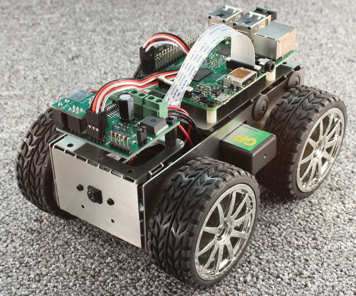 Pi_Borg's tweet photo. #4Borg our new £99 robot kit. Built like a mini tank, pop on a @Raspberry_Pi &amp; go https://t.co/Vo6wrUukGe #omgrobots https://t.co/6apsOEPPkl