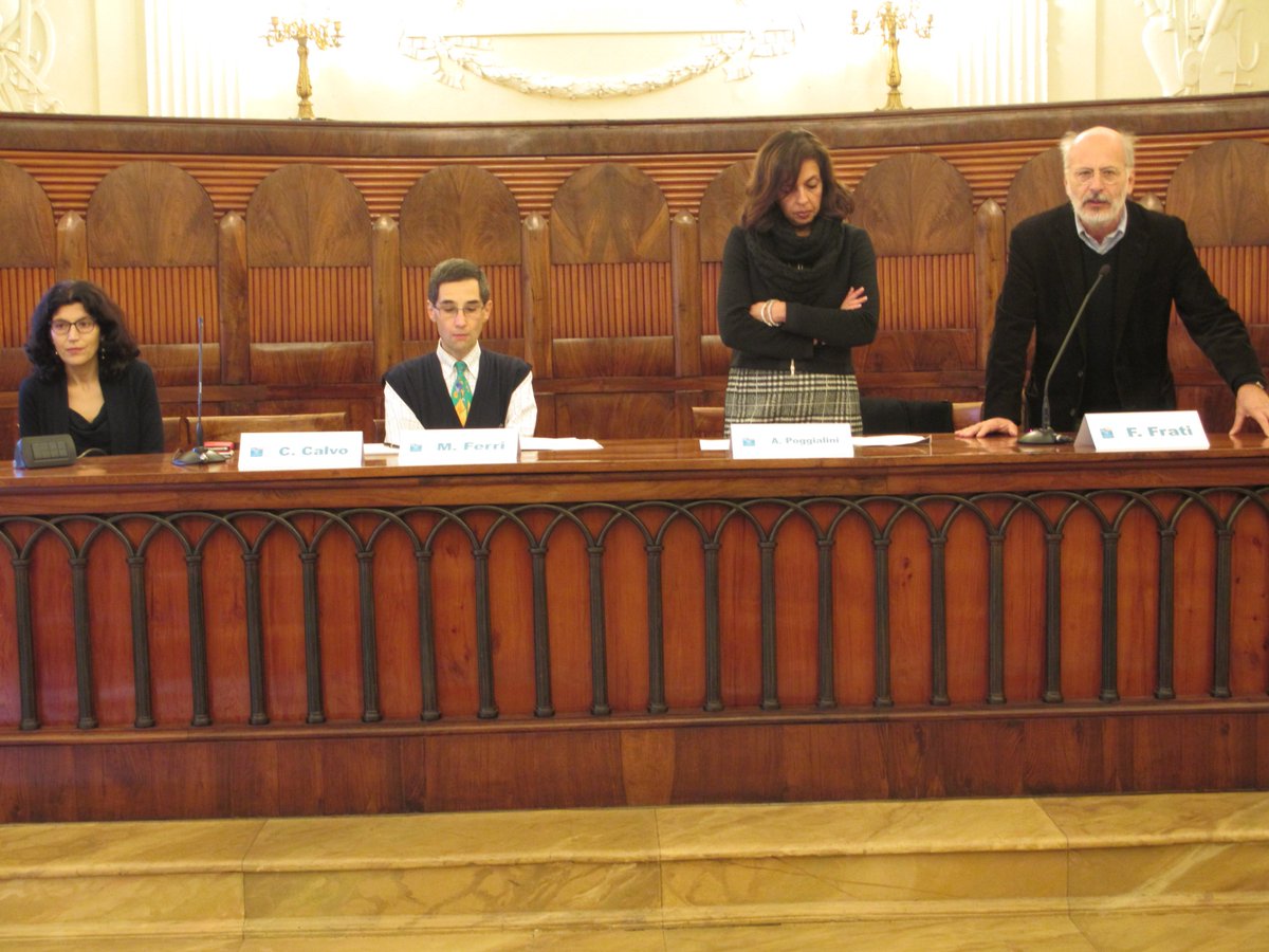 unisiena's tweet photo. [Foto]: #EURAXESS: Seminario sulle opportunità di ricerca in Europa.
#Università #Siena
https://t.co/QENH3ygud2 https://t.co/mQPDHdfNeQ