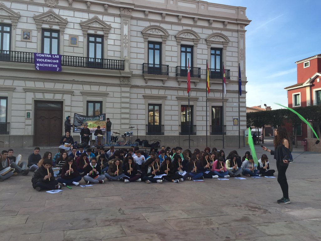 anagquesada's tweet photo. Disfrutamos de nuestra jornada de sensibilización musical porque #nosimportalamusica #creabandasonora @CBS3_0 https://t.co/FM8DQGvjpT
