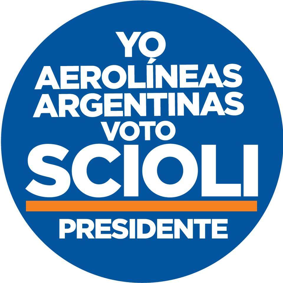 JPARMANINO's tweet photo. #MejorScioli @danielscioli con esta foto ganamos todos! El pueblo arg la quiere más alta que nunca @Aerolineas_AR https://t.co/DEnTUf7zkW