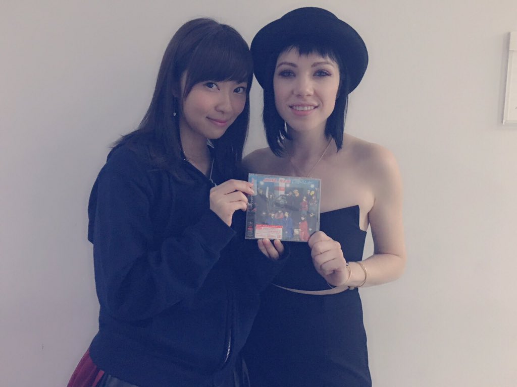 指原 莉乃 カーリーレイジェプセンさんと 新曲初披露楽しかった T Co Ldxaxix7l8 Twitter