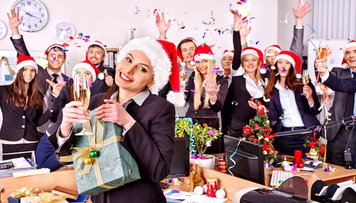 Тематика новогоднего корпоратива. Новогодняя вечеринка в офисе. Концепция новогоднего корпоратива. Новогодний корпоративный портрет. Тематика для корпоратива.