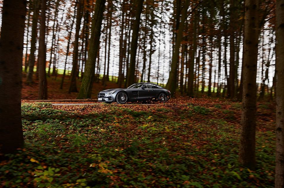 Earlsimxx's tweet photo. Epic Mercedes-AMG #FallChronicles shots by Thilo Brunner https://t.co/IDnvOrNBMh