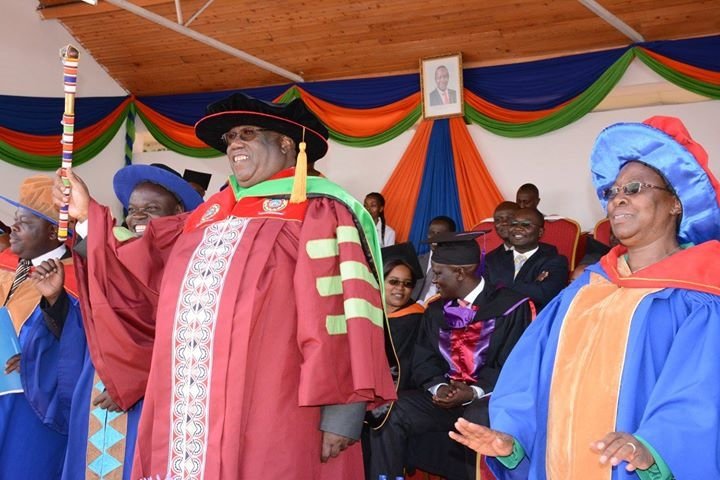CoopVarsityKE's tweet photo. JKUAT Chancellor Prof Geoffrey acknowledges CUCK Dancers! @DiscoverJKUAT #CUCKGgraduation  @CoopBcom2013 @icacoop https://t.co/fwlGvc4AbD