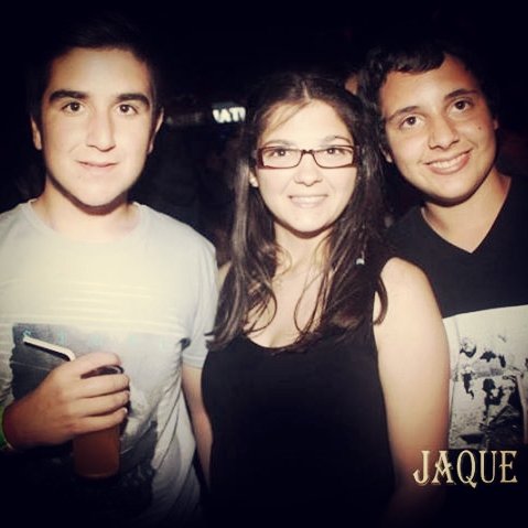 Taanita13's tweet photo. Mis amigos mas fieles๐ cuanto los quiero manga de giles. #JaqueMaaa #Exploo https://t.co/8bHxvdDXYC