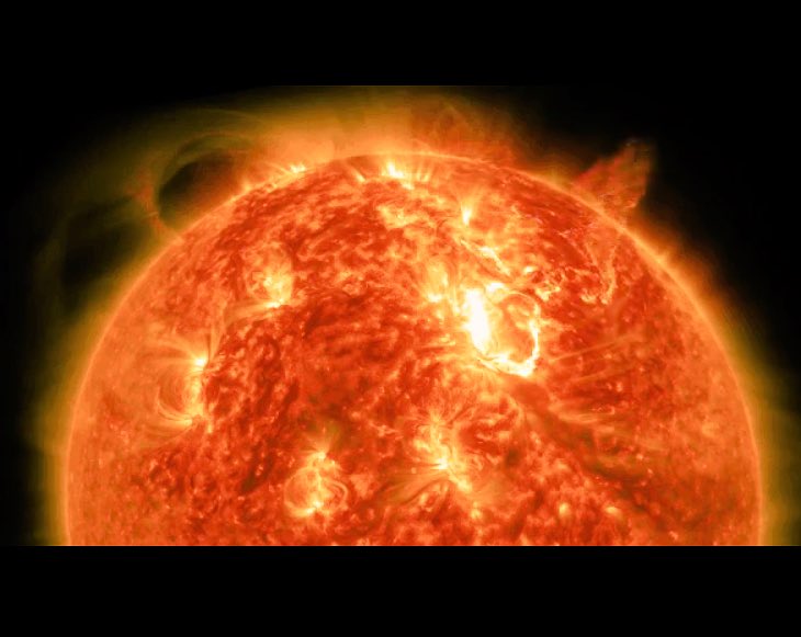 jamespillow's tweet image. Recent #NASA pictures of solar flares, shooting heat thousands of miles out into the galaxy. #REALclimateChange