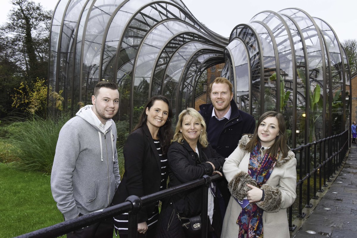 DunlopPhoto's tweet photo. How popular was this on fab #Tripashorelaunchevent itinerary. Clever @Tripashoreagent! @homeofbombay @BombaySapphire https://t.co/gPdjJcVRtn