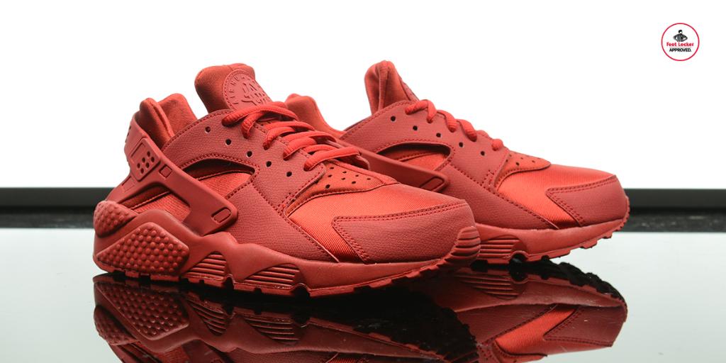 red huaraches womens foot locker