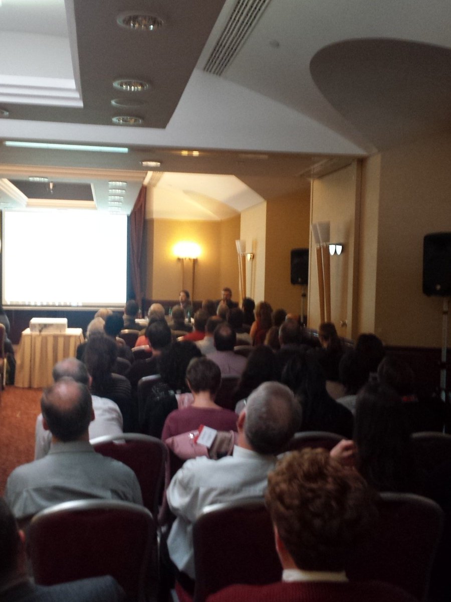 RWS_Resellers's tweet image. Lots of nods and smiles as Csaba demonstrates the TQA feature in #Studio2015 #SDLroadshow Budapest