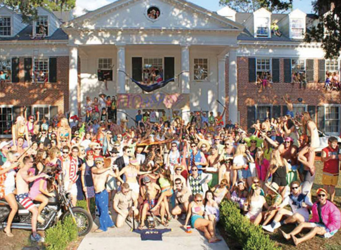totalsratmove's tweet photo. 26 Things That Happen When Your Boyfriend Lives In A Frat House: https://t.co/DoMDTIjWNw https://t.co/uJUqizeHk1
