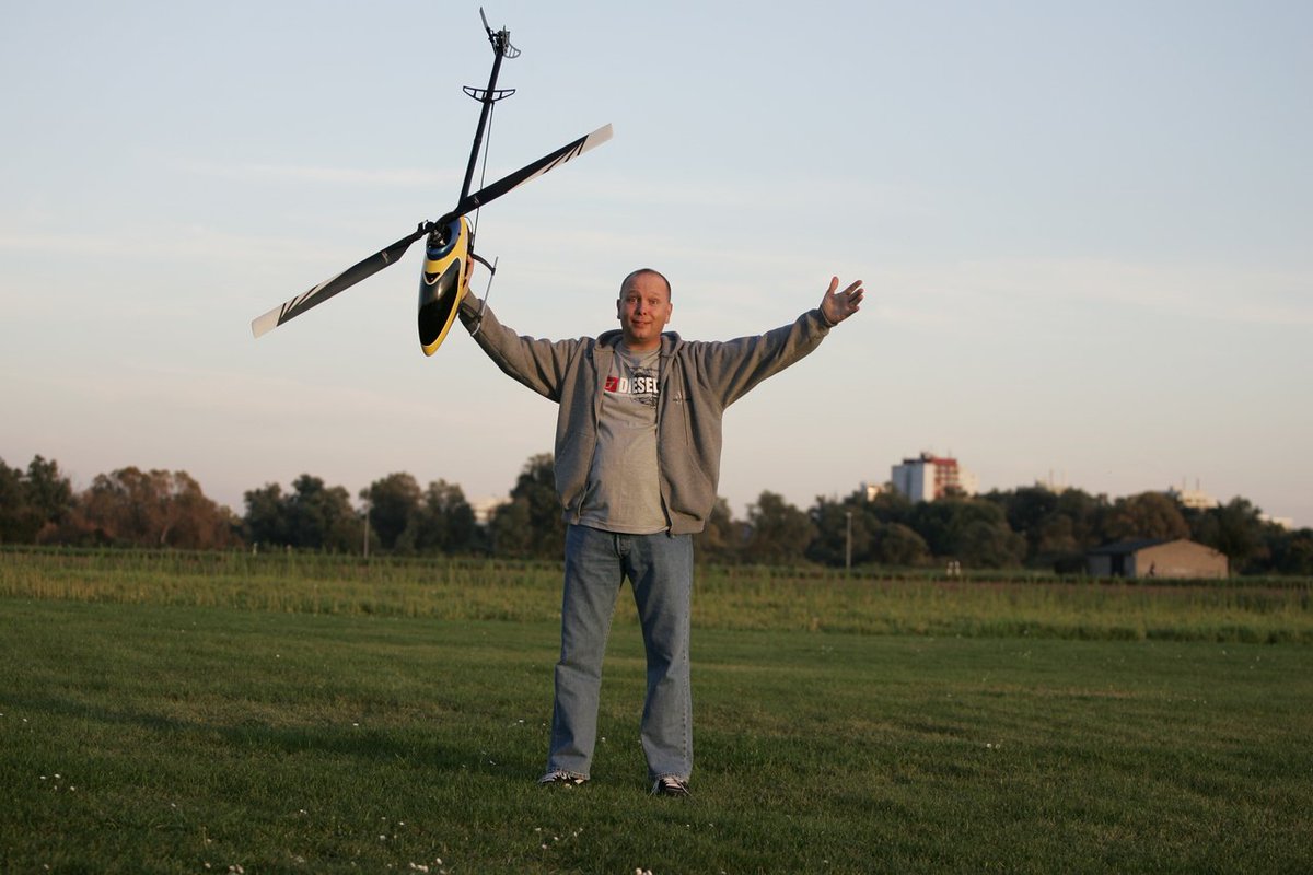 copterspy's tweet image. OldSchool with my helicopter.