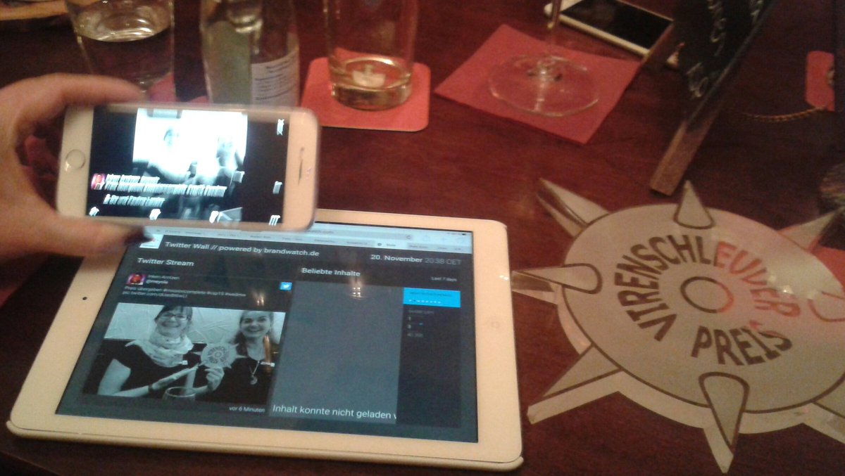 DigiWomenDE's tweet image. #Tweetception #megaMeta #weDMW #vsp15 powered by @BrandwatchDE
Cc: @netzgewandt @PaulinaLandes